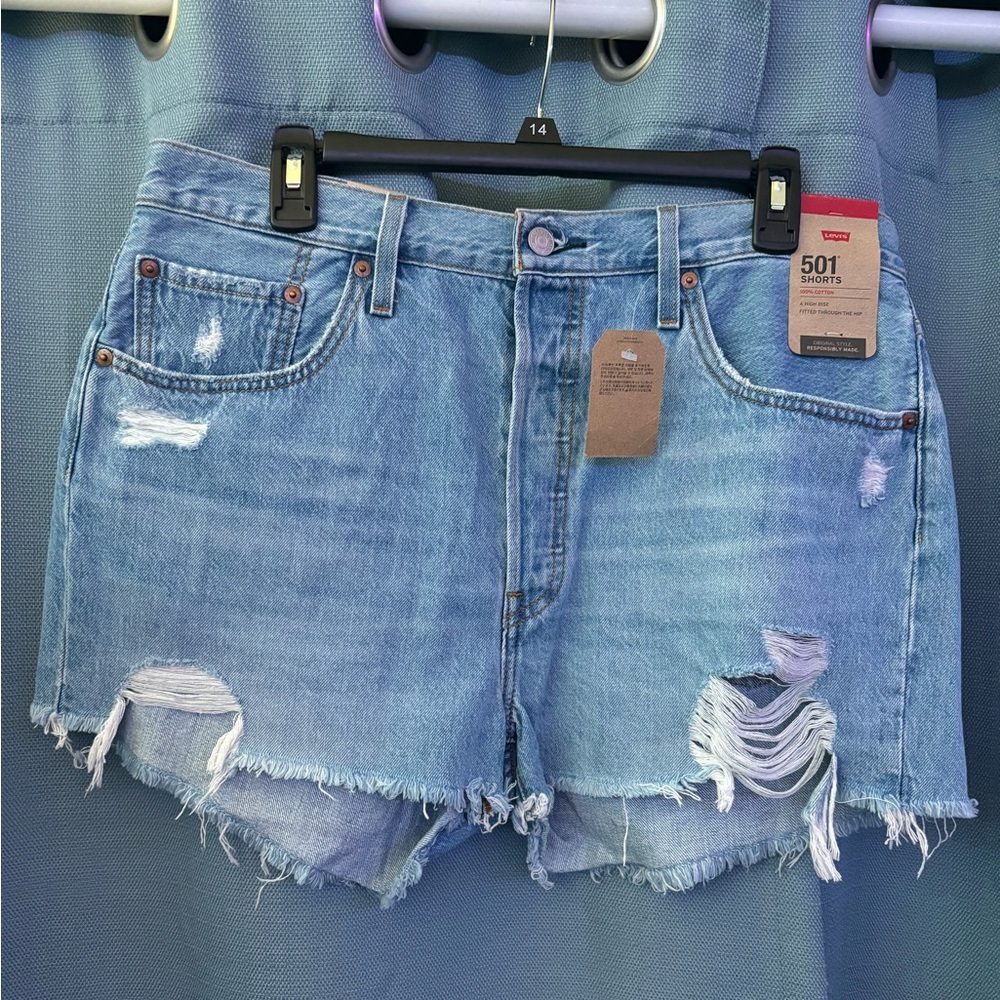 NEW Levi’s Jean shorts